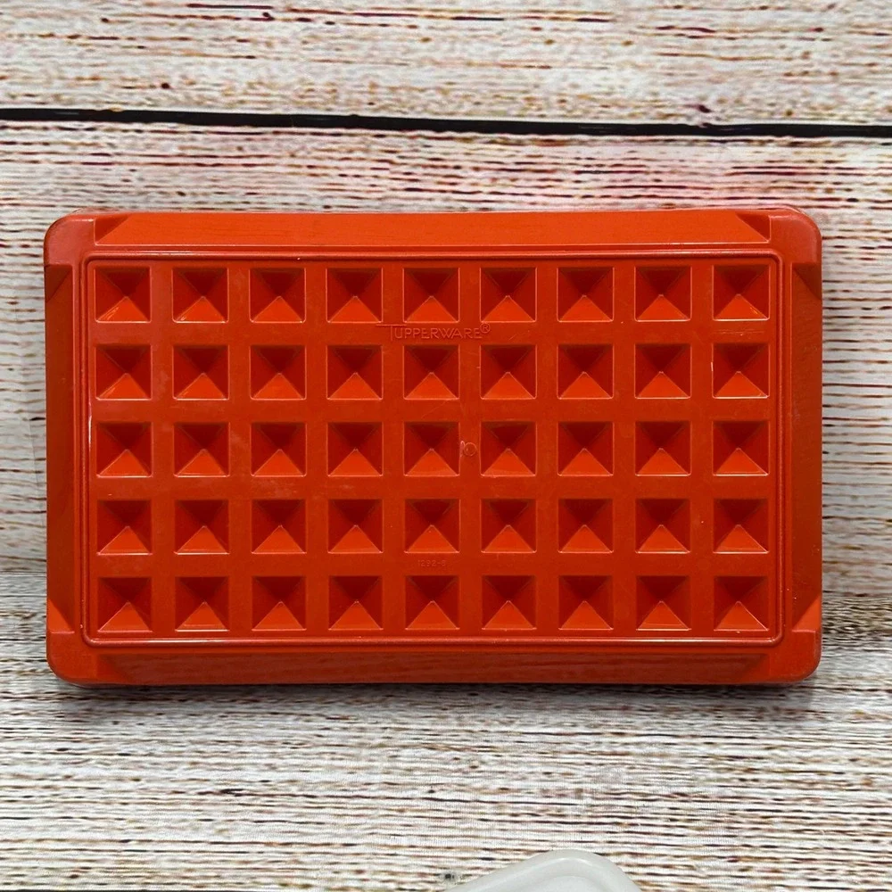 Vintage Tupperware Season-Serve‎ Marinating Container 1292-8 Orange White Lid